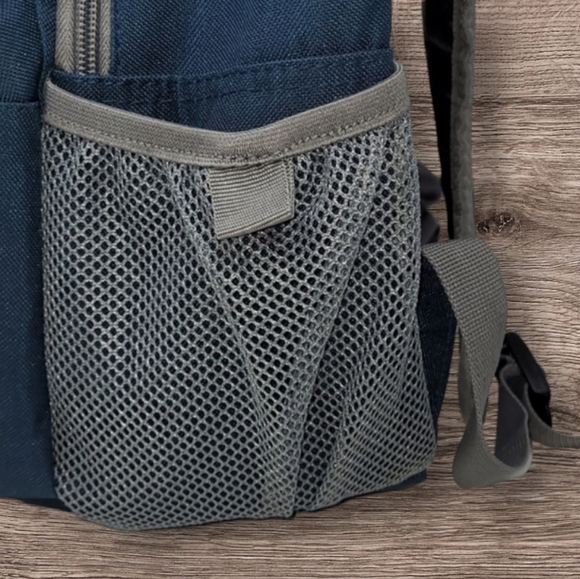 EMBORIDERED EMBARK BACKPACK WITH THE NAME JACOB - Picture 7 of 9